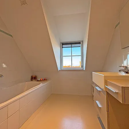 Sunny Duplex In Center Apartamento